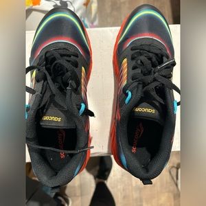 Saucony size 7M tennis shoes for boy